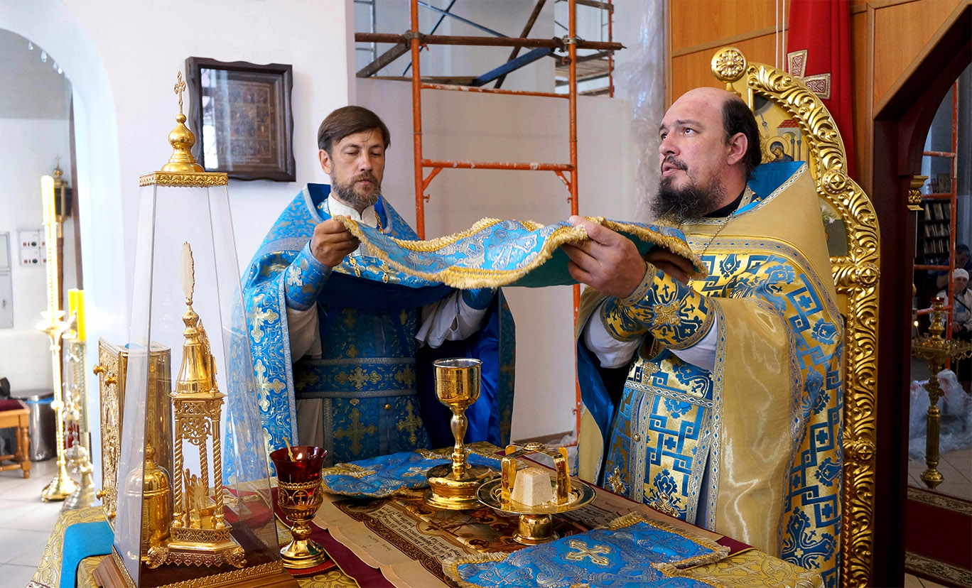 Празднование Казанской иконы Божией Матери