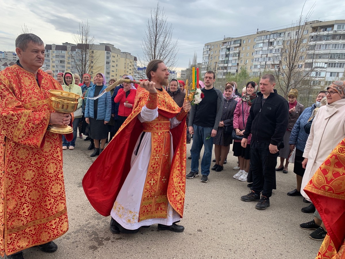 Светлый Понедельник