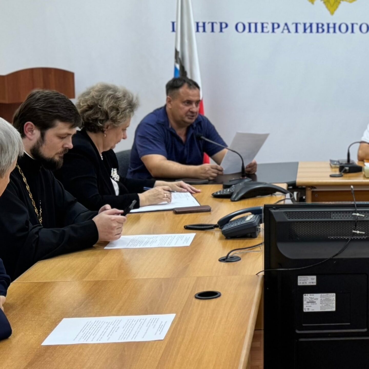 Настоятель храма принял участие в заседании президиума Общественного совета при УМВД России по городу Саратову